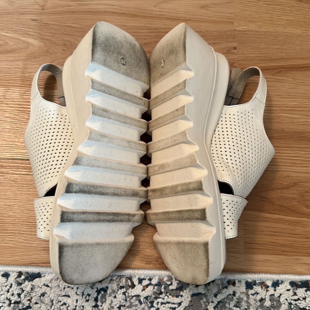 Wedged Sandals - Picture 6 of 10